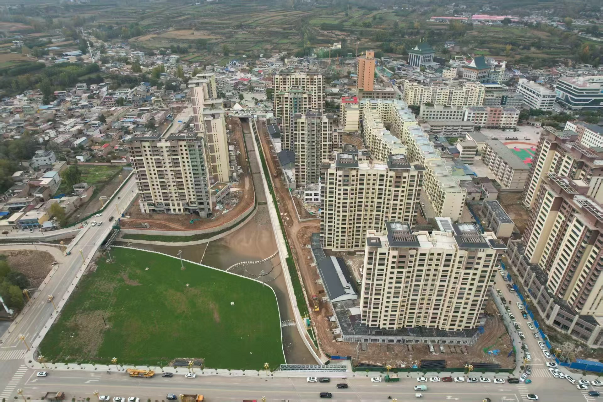 25539795860e207dff34e412250ab561